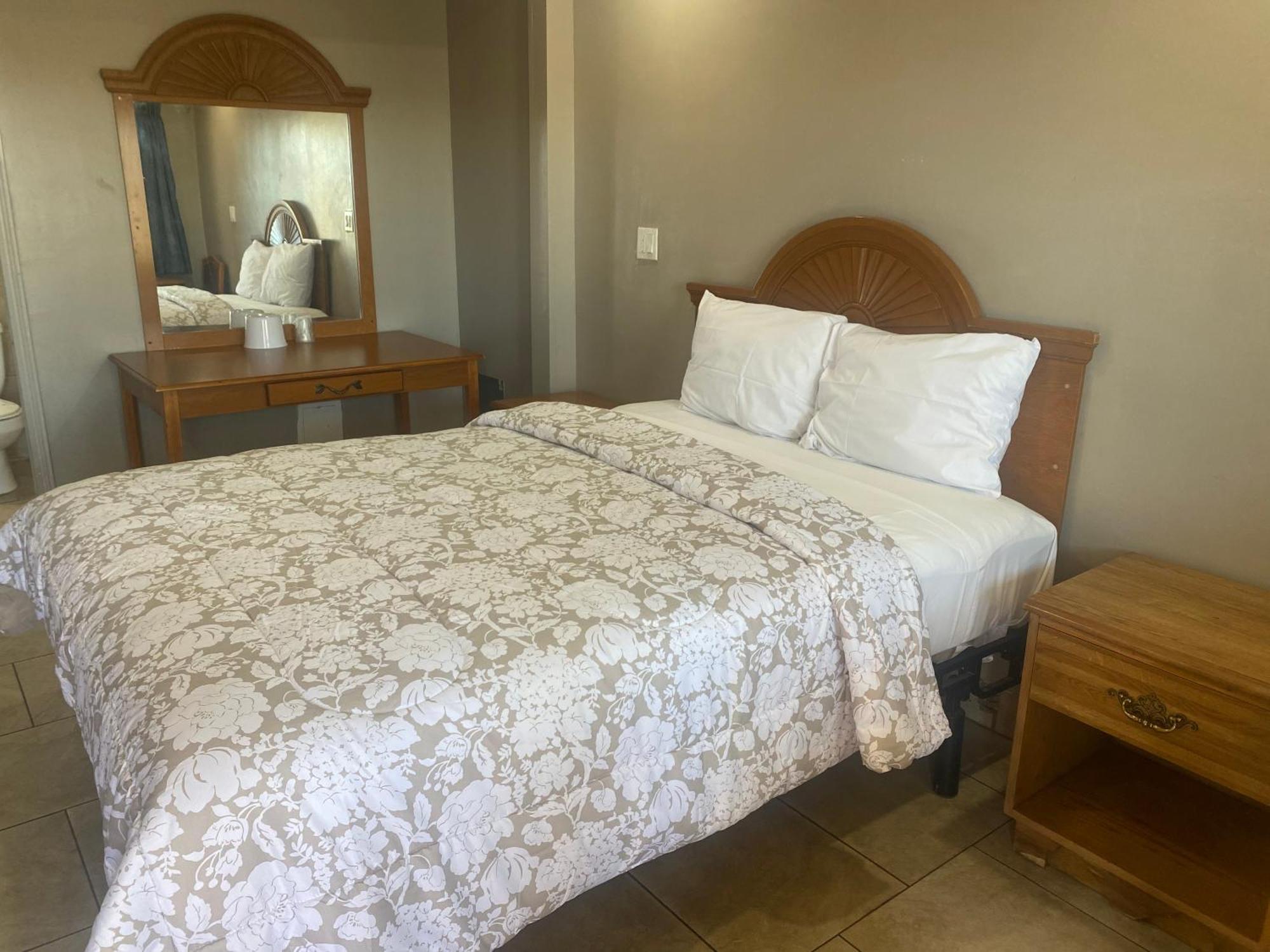 Apple Valley Motel Екстер'єр фото