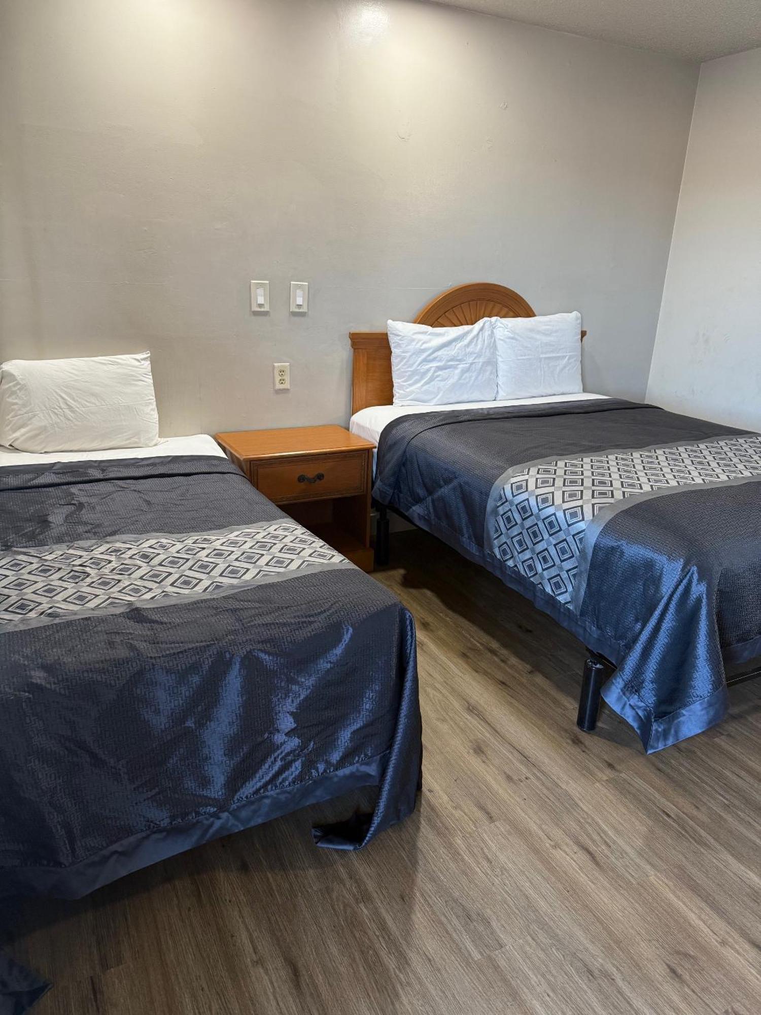 Apple Valley Motel Екстер'єр фото